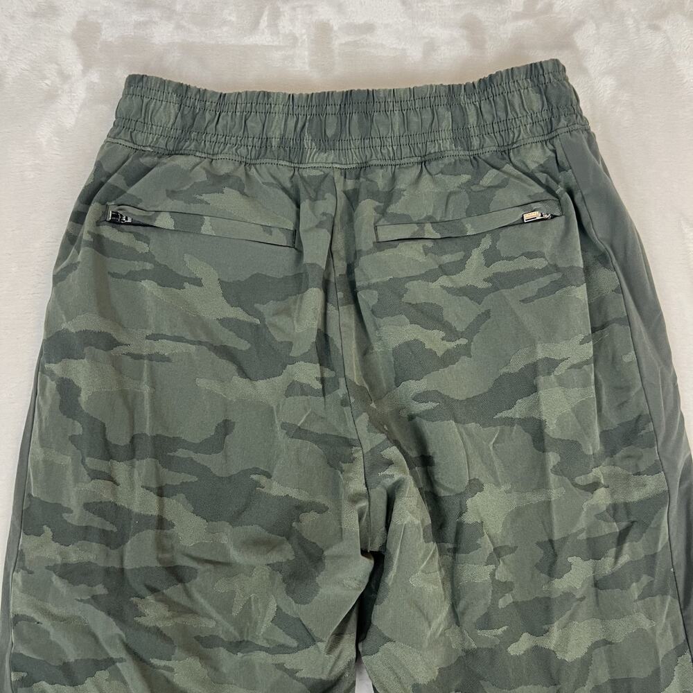 Athleta Pants Womens 4 Green Camo Brooklyn Textured Lined Jogger Athleisure - Picture 11 of 12